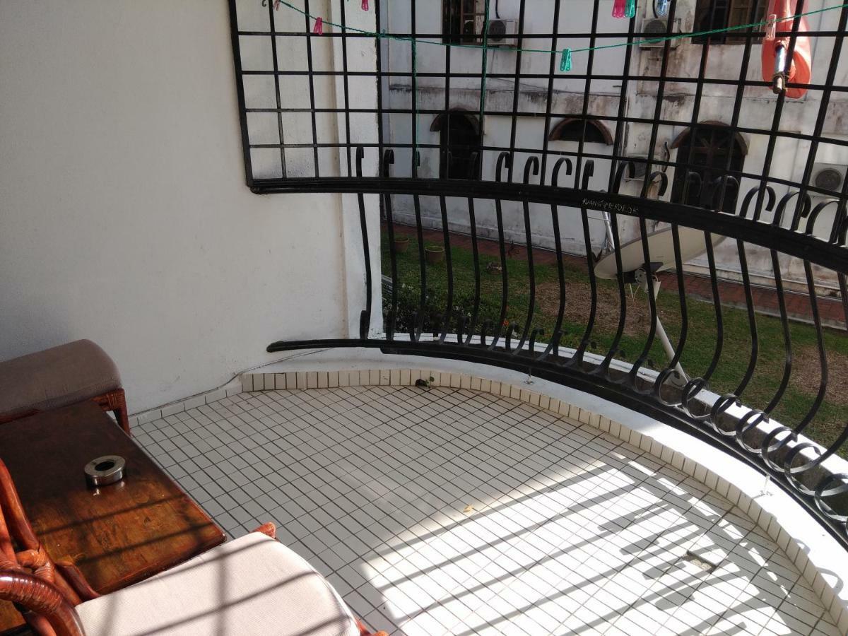Seri Lagenda Apartment Куа Екстериор снимка