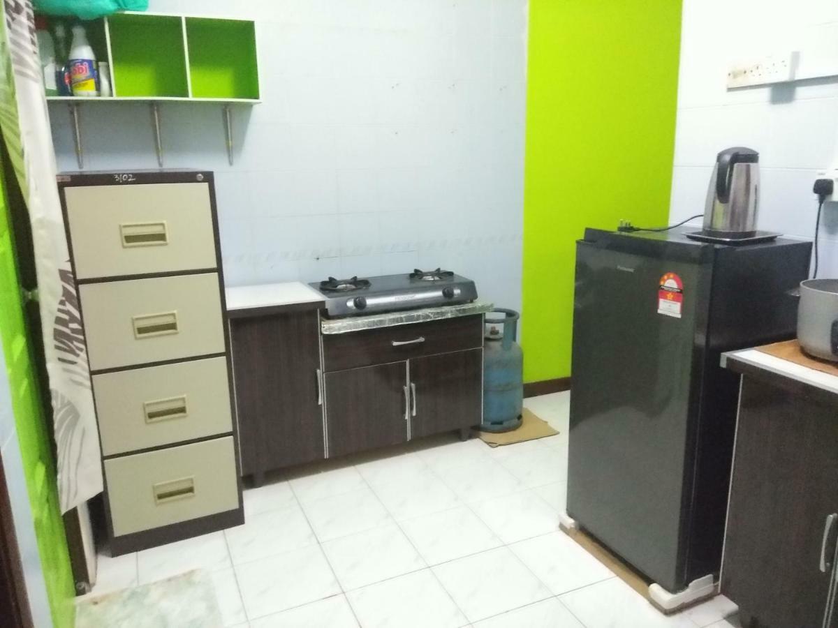 Seri Lagenda Apartment Куа Екстериор снимка