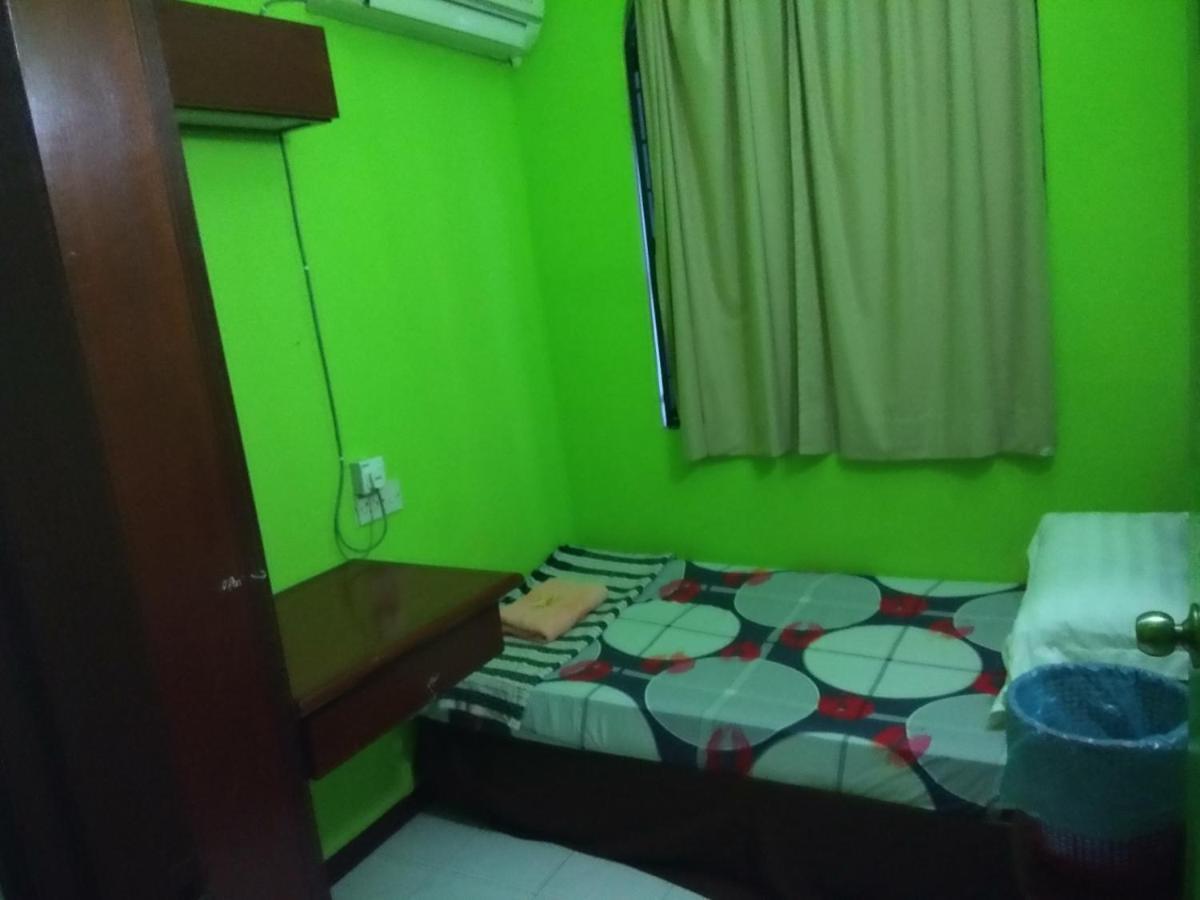 Seri Lagenda Apartment Куа Екстериор снимка